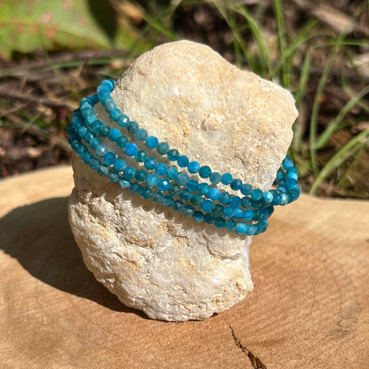 Apatit blau Kugel Armband fac. ca. 3 - 3,5 mm / 18-19 cm 16AP