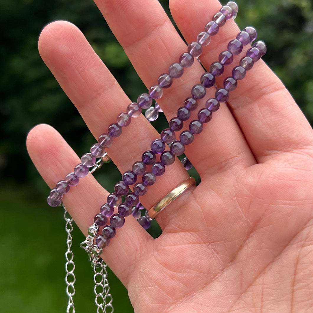 Amethyst Fußkette / Armband, Kugel ca 4 mm / Länge 20 cm + 5 cm Edelstahlkette 12A