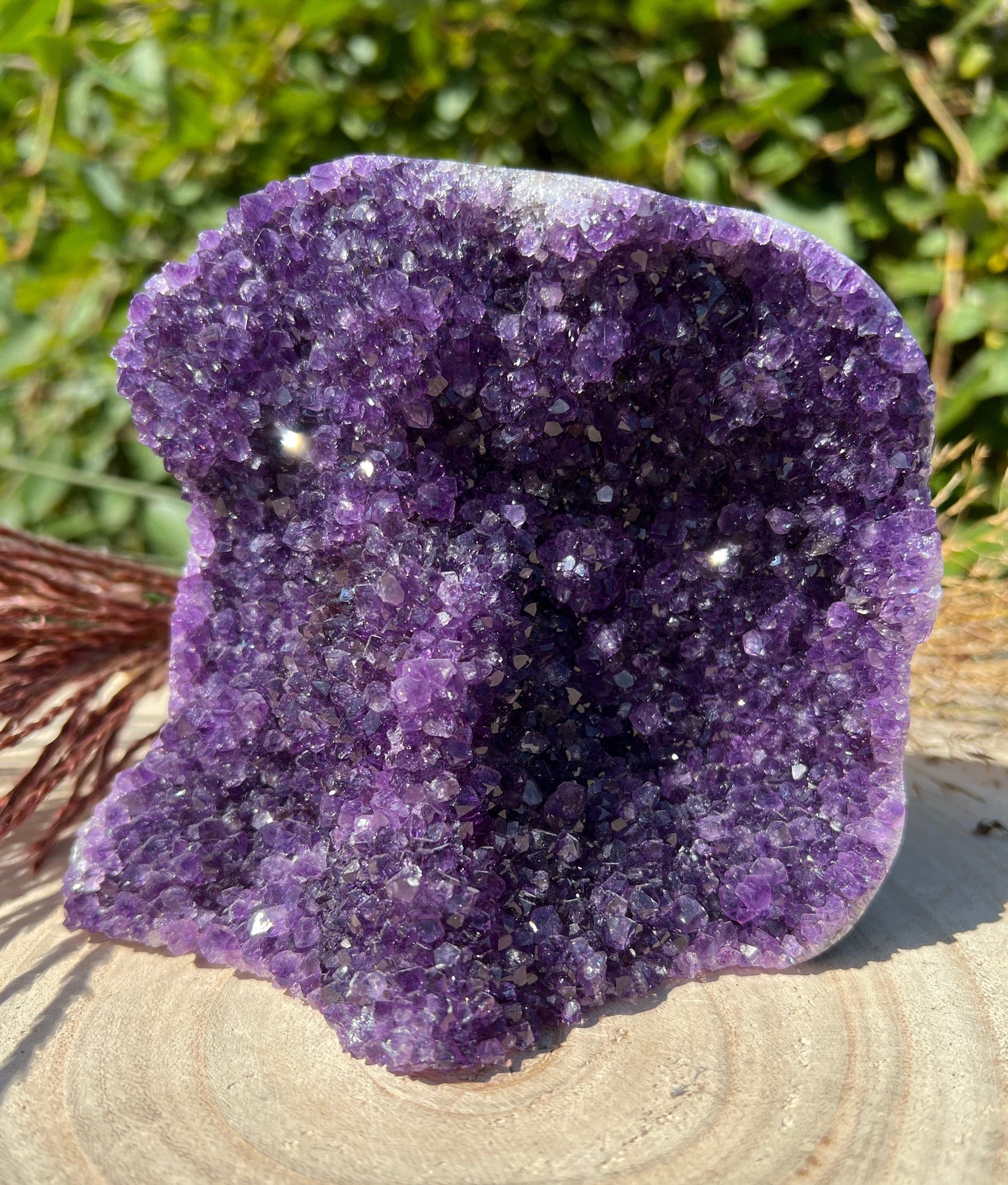 Amethyst Kirstall Freiform mit Standfläche extra A - Qualität Nr.1